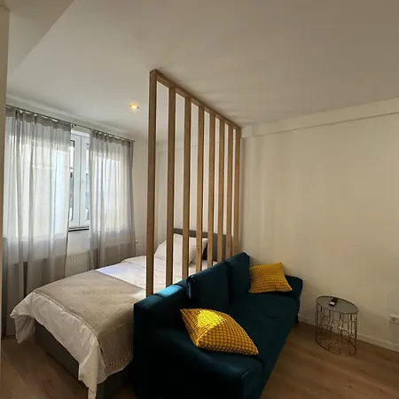 Apartment Modern Apartment, Just 5 Minutes To Downtown *