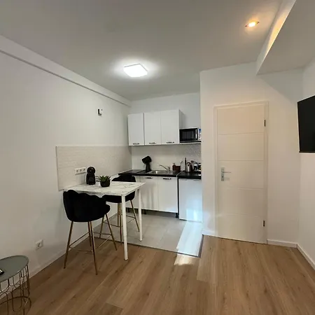 דירה Modern Apartment, Just 5 Minutes To Downtown נירנברג
